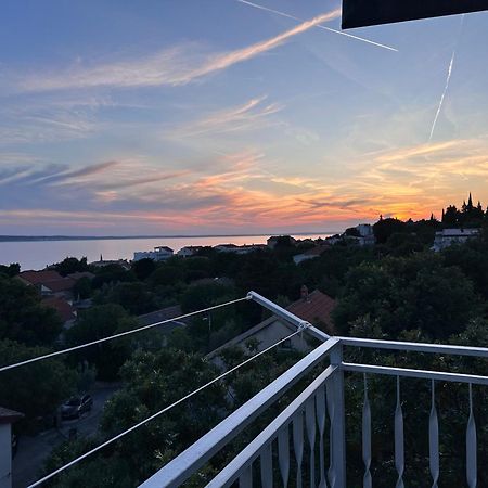 Apartmani Starigrad Paklenica - Danijel ภายนอก รูปภาพ