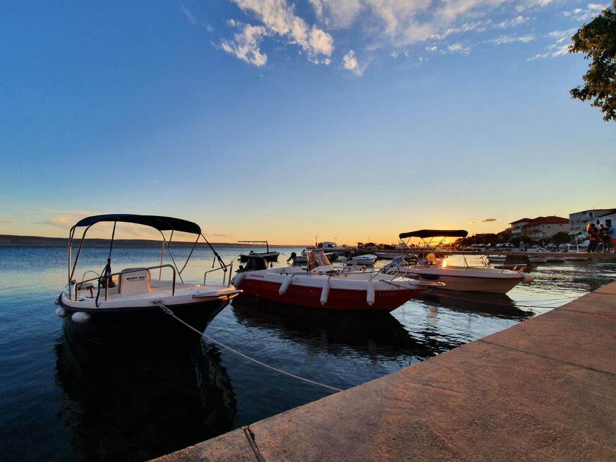 Apartmani Starigrad Paklenica - Danijel ภายนอก รูปภาพ