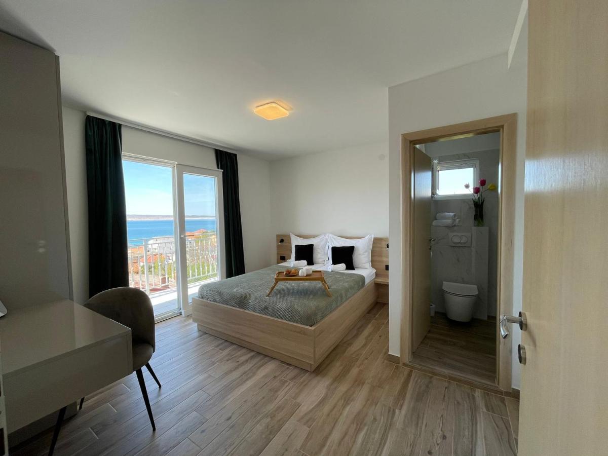 Apartmani Starigrad Paklenica - Danijel ภายนอก รูปภาพ