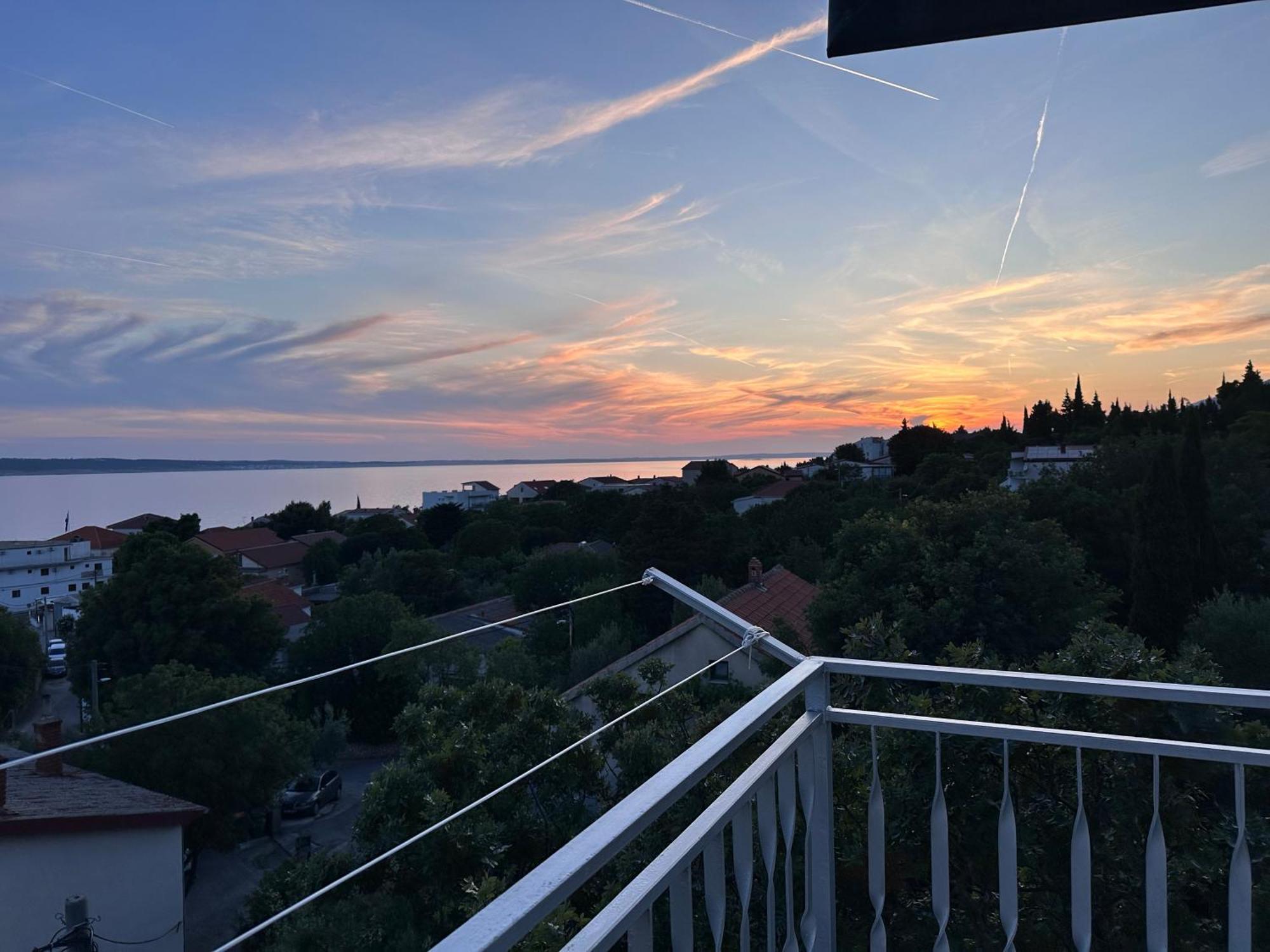 Apartmani Starigrad Paklenica - Danijel ภายนอก รูปภาพ